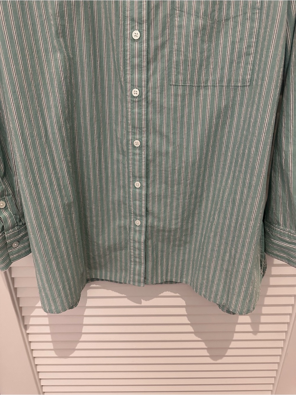Madewell Signature Poplin Oversized Shirt - Picture 3 of 11